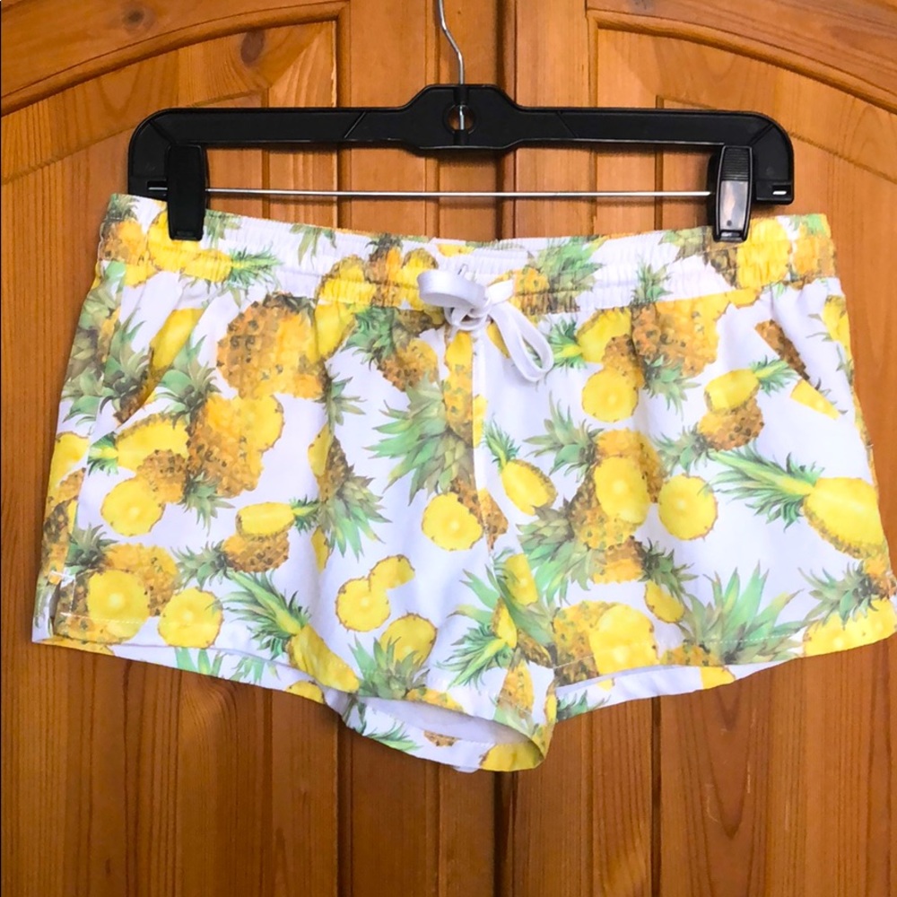 BillaBong Pineapple shorts, never worn, size Large